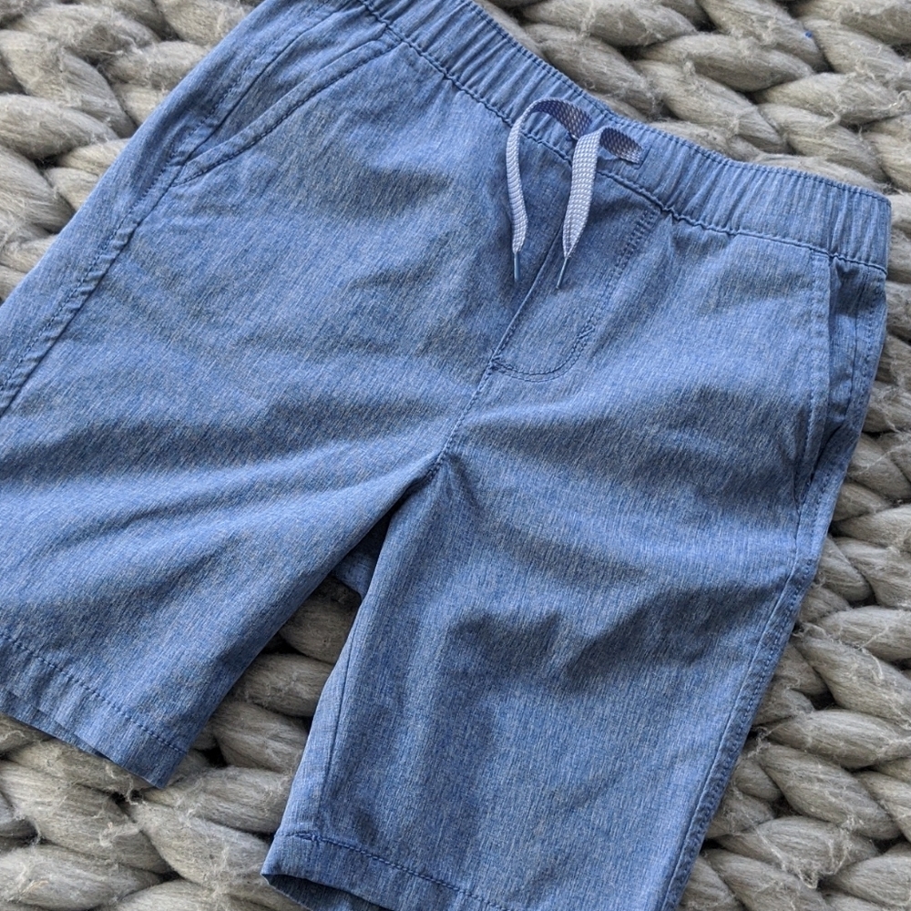 Boys old navy shorts